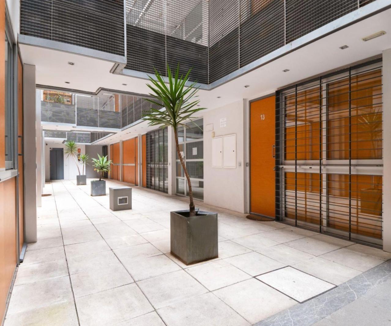 Trinidad Con Parking By Dossan Apartment Malaga Exterior photo
